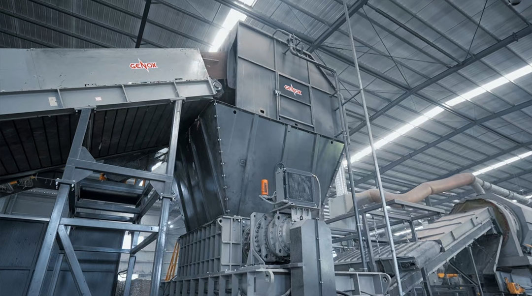 RDF shredding machine